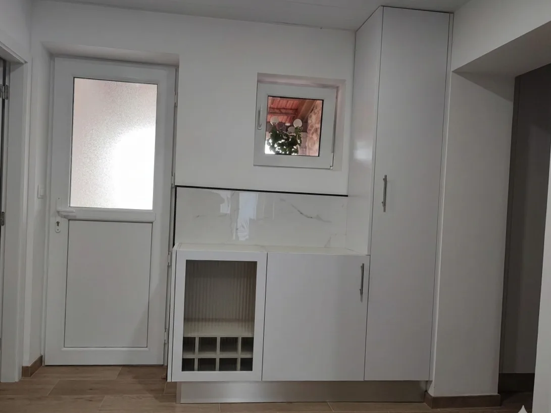 Móvel para sala, vista frontal